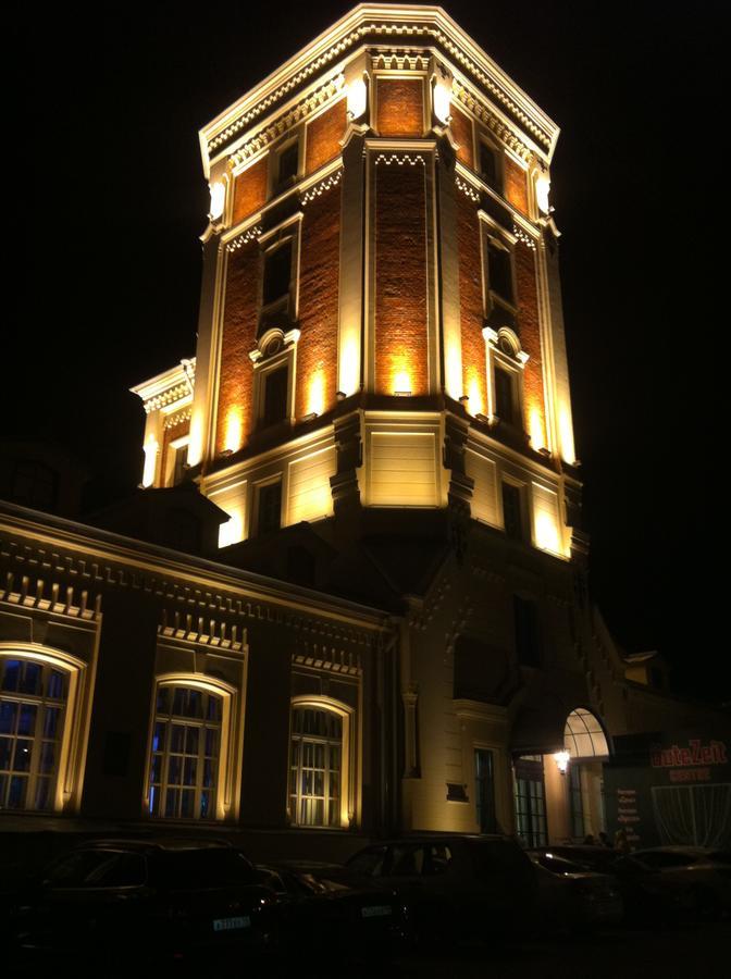 Pevcheskaya Bashnya Hotel Poesjkin Buitenkant foto