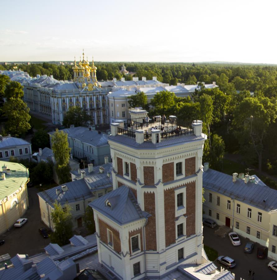 Pevcheskaya Bashnya Hotel Poesjkin Buitenkant foto